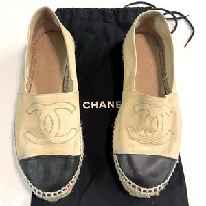 Chanel Lambskin CC Espadrilles 39 Beige Black